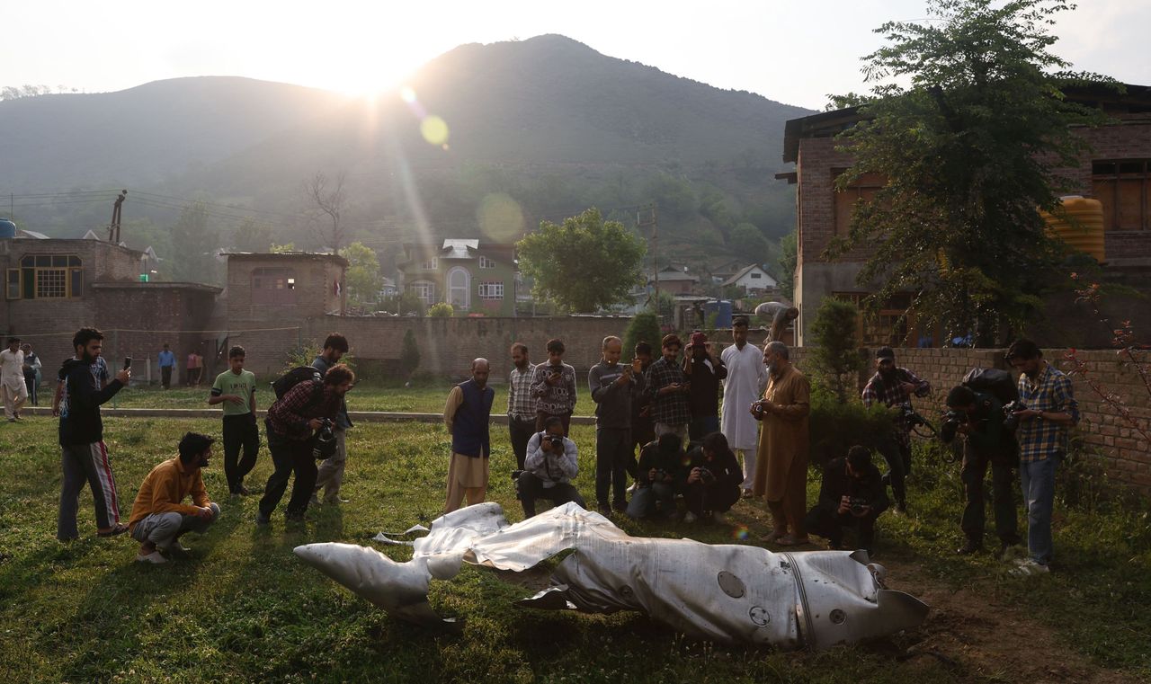 Kashmir on edge: Evacuation following India-Pakistan clash
