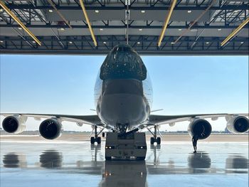 Przetrwają wojnę nuklearną. Chcą więcej "samolotów dnia zagłady"