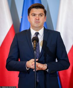 Rzecznik MZ o antyszczepionkowcach. "Niektórzy wplatają w tę narrację Boga"