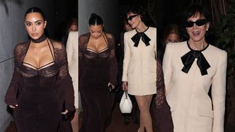 Wydekoltowana Kim Kardashian wybrała się na kolację z mamą. Kris wygląda już jak jej koleżanka? (ZDJĘCIA)