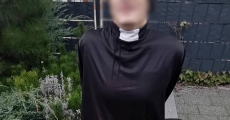 Policjanci nie kryli zaskoczenia. 35-latek złapany na gorącym uczynku