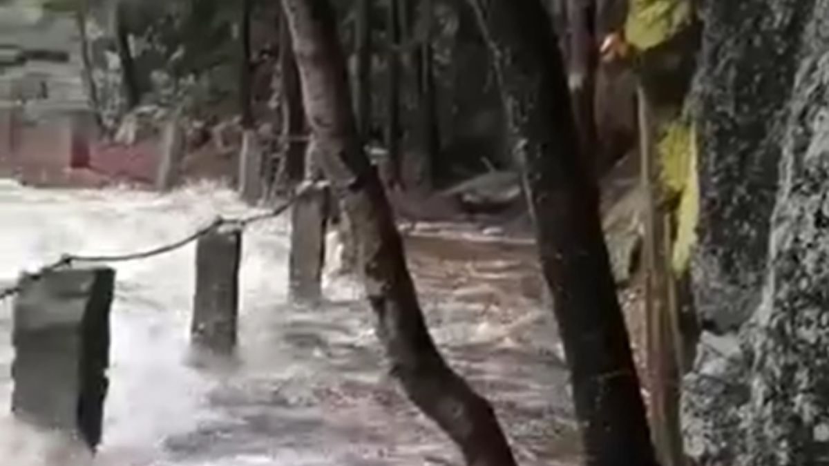 Kamienna zalewa szlak