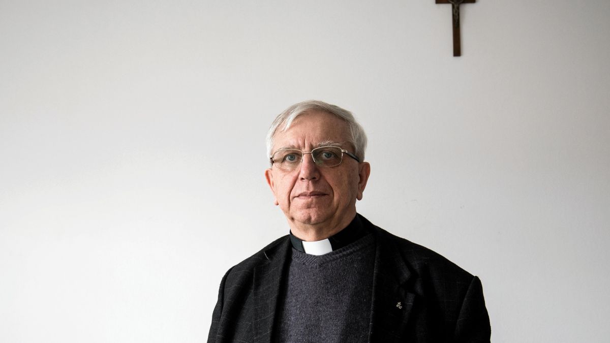 O. Adam Żak o podwójnym życiu księży