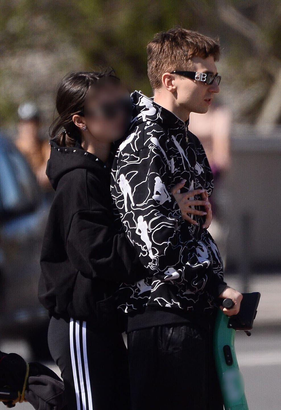 Mata i jego partnerka w obiektywie paparazzi