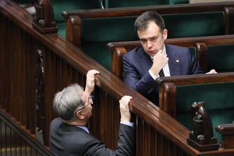 Ważą się losy budżetu. Tak to pokazali w nowej TVP