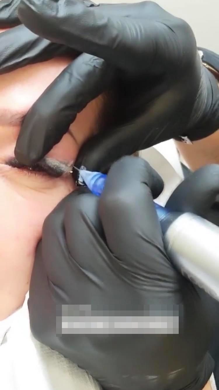 Sylwia Peretti odwiedza gabinet medycyny estetycznej