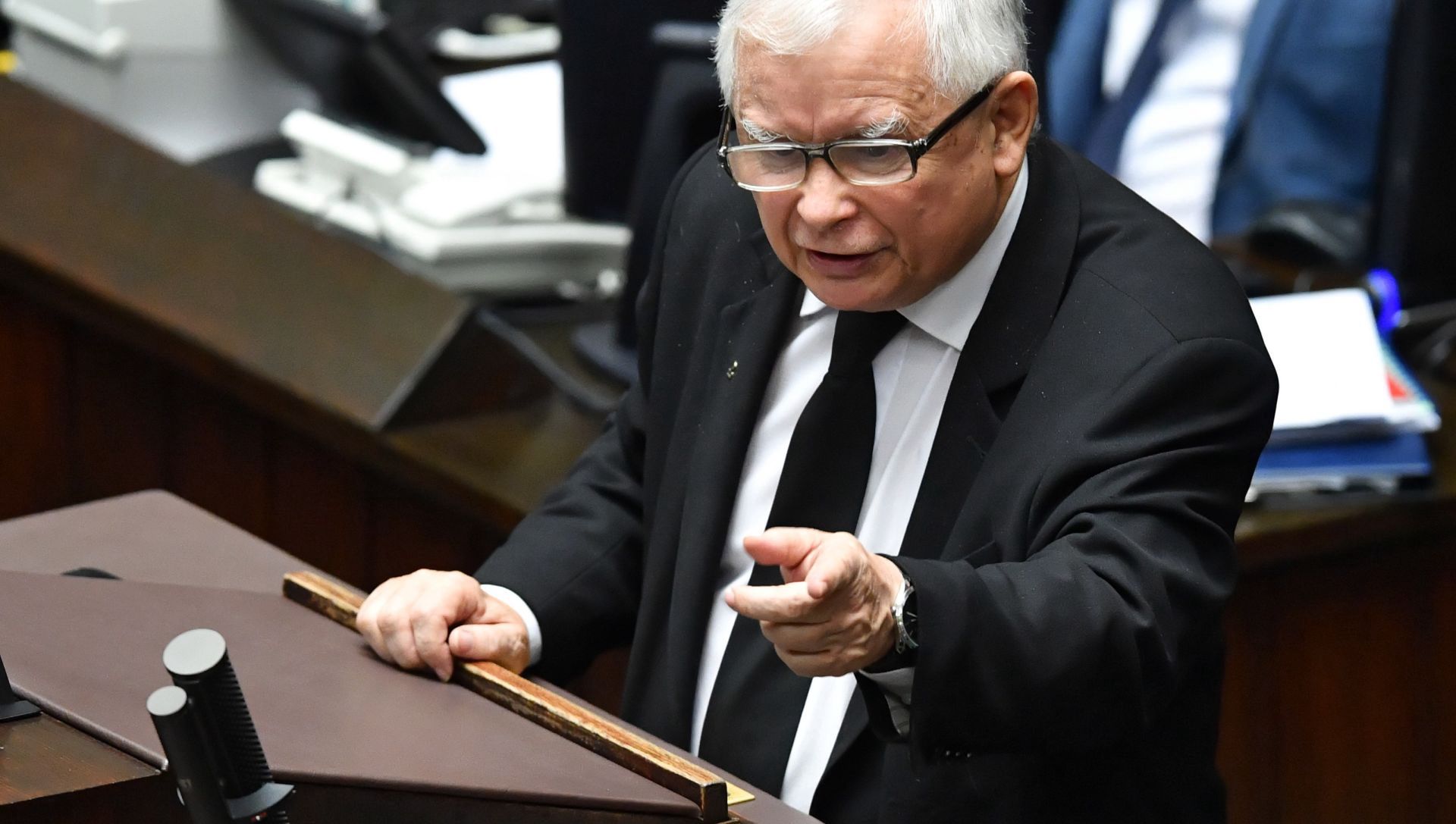 Jarosław Kaczyński jako pierwszy rozpoczął narrację o sfałszowaniu wyborów