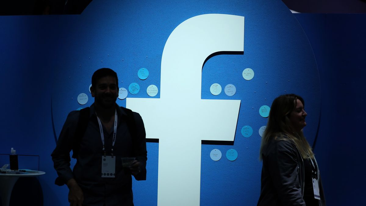 Facebook chce ułatwić zarządzanie i monetyzację treści, fot. Getty Images