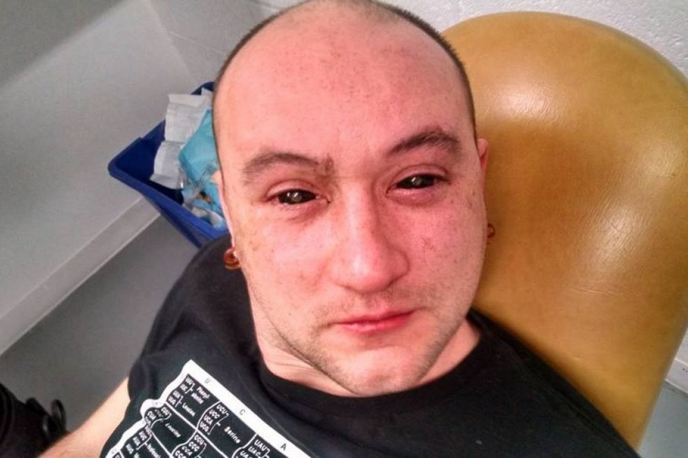 Niesamowity biohacking: krople do oczu zapewniają widzenie w ciemnościach! 1