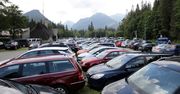 Parking przy szlaku do Morskiego Oka bez stałej ceny. TPN podał powód