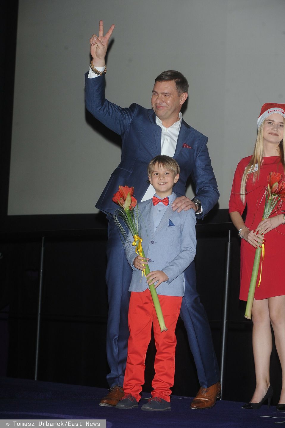 Tomasz Karolak i Mateusz Winek na premierze filmu "Listy do M 3"