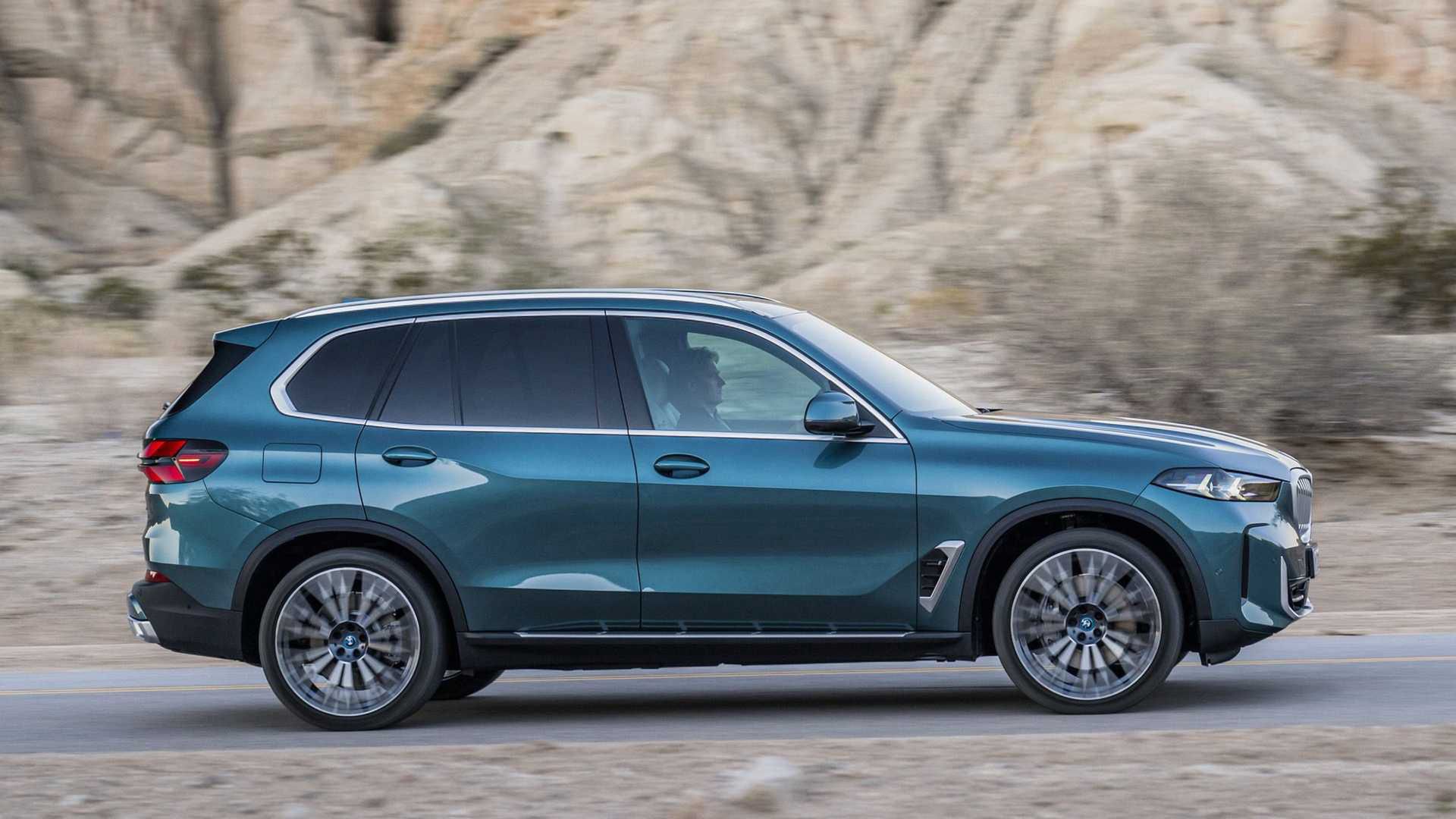 BMW X5 (2023)