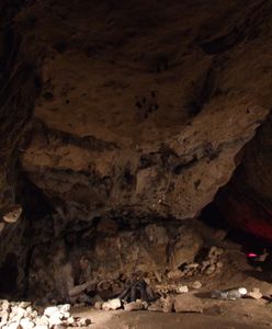 Trwa walka z czasem. Pięć osób uwięzionych w jaskini w Słowenii