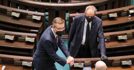 Najnowszy sondaż dla WP. Spadek Konfederacji. Winnicki: "Niemożliwe"