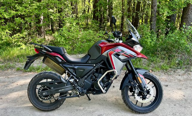 Test: Voge 650DS - na asfalt i poza