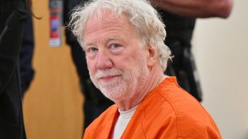 Timothy Busfield oskarżony. Ława przysięgłych zdecydowała