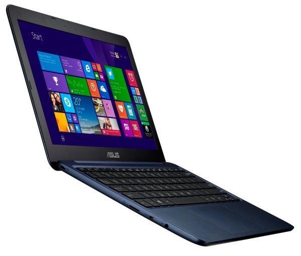 ASUS EeeBook X205 laptop