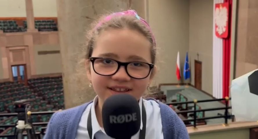 Spór wokół 12-latki, która nadawała z Sejmu. Szkoła chce ograniczenia praw rodzicielskich
