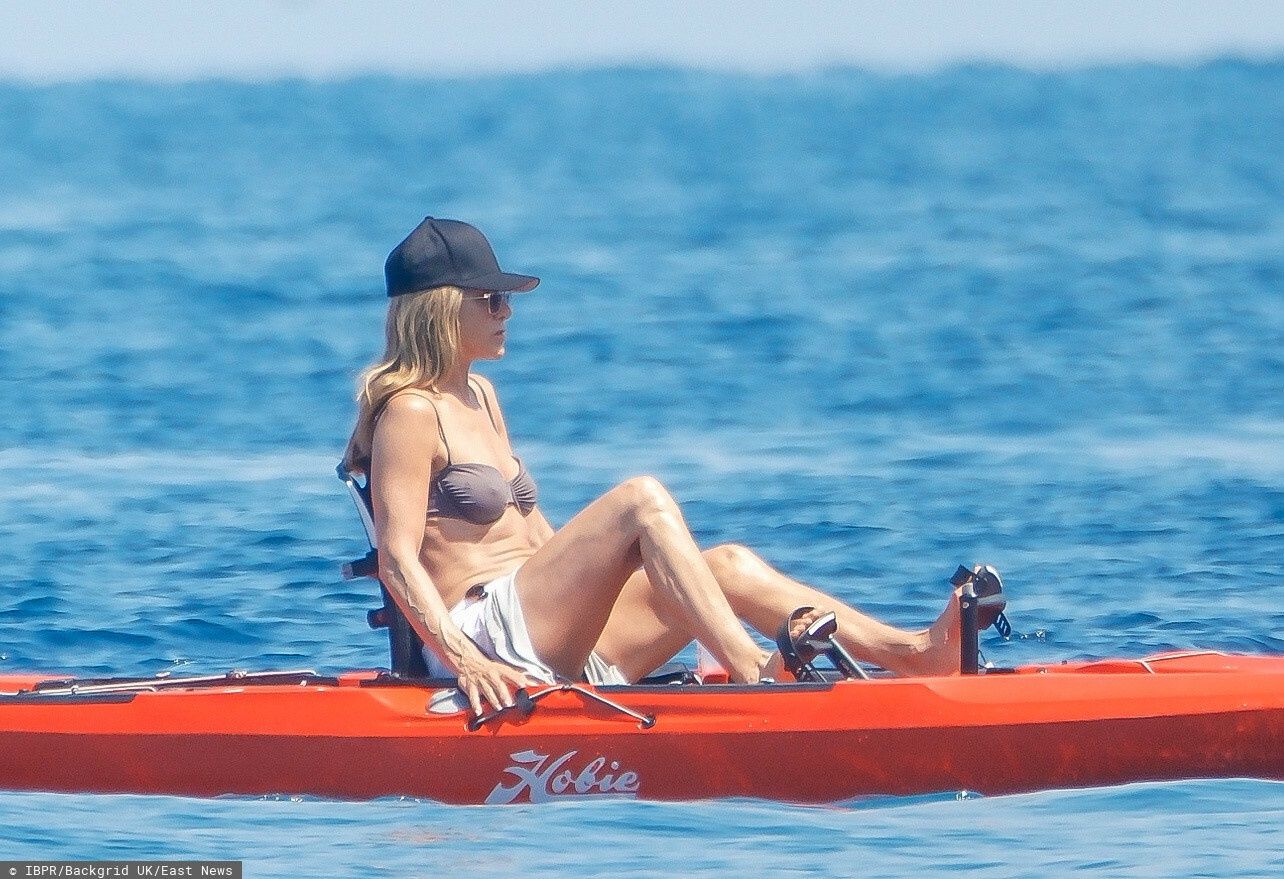 Jennifer Aniston 