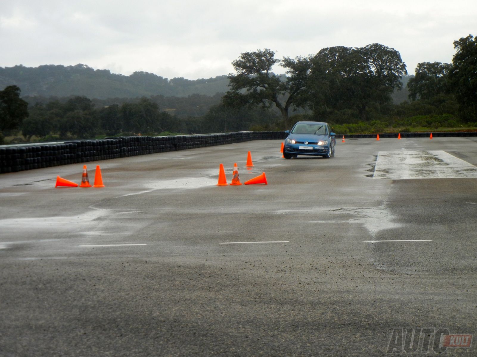 Test opon Bridgestone Potenza Adrenalin RE002 w Ascari Race Resort [galeria] 36