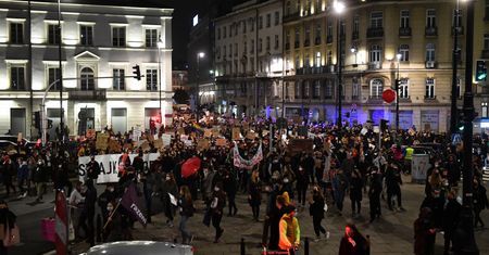 Strajk Kobiet w Warszawie. Zawrzało na placu Trzech Krzyży