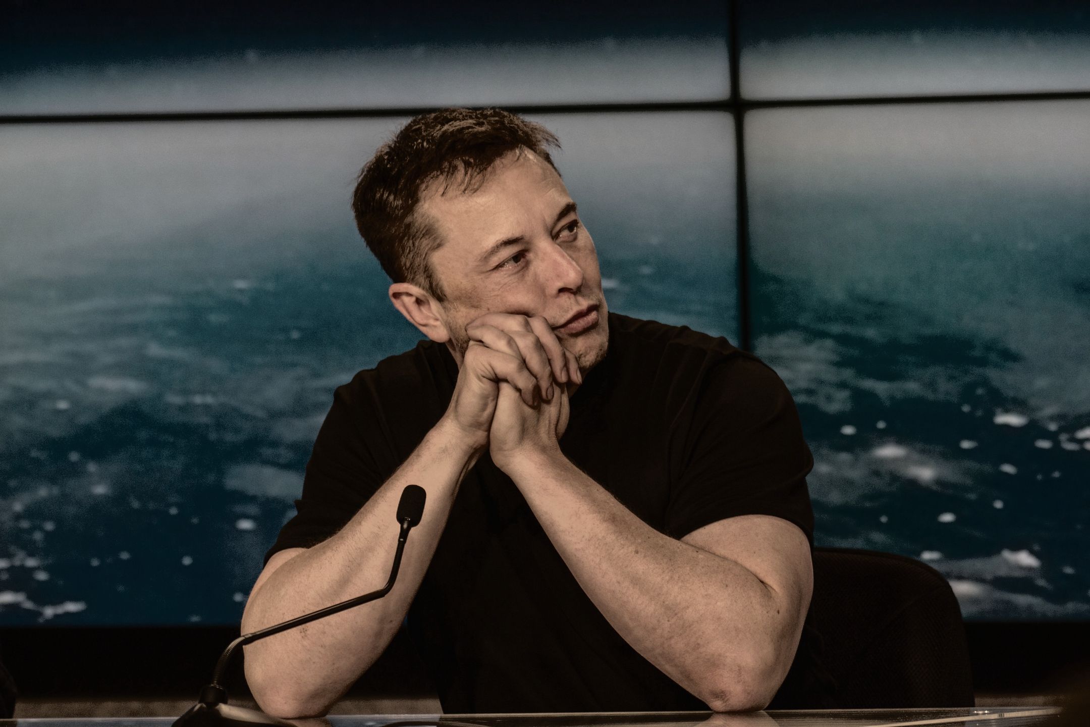 Elon Musk na jednej z konferencji prasowych