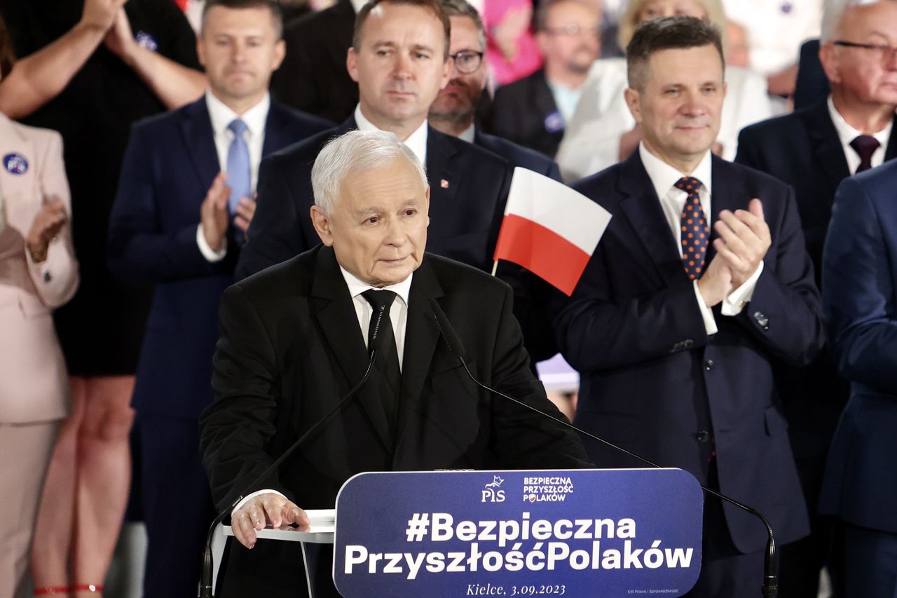 Kaczyński w Kielcach. Tłumaczy, dlaczego zmienił okręg wyborczy