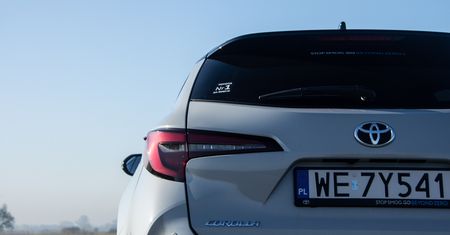 Rekordowy listopad Toyoty na polskim rynku. Cztery modele w top 10 sprzedaży