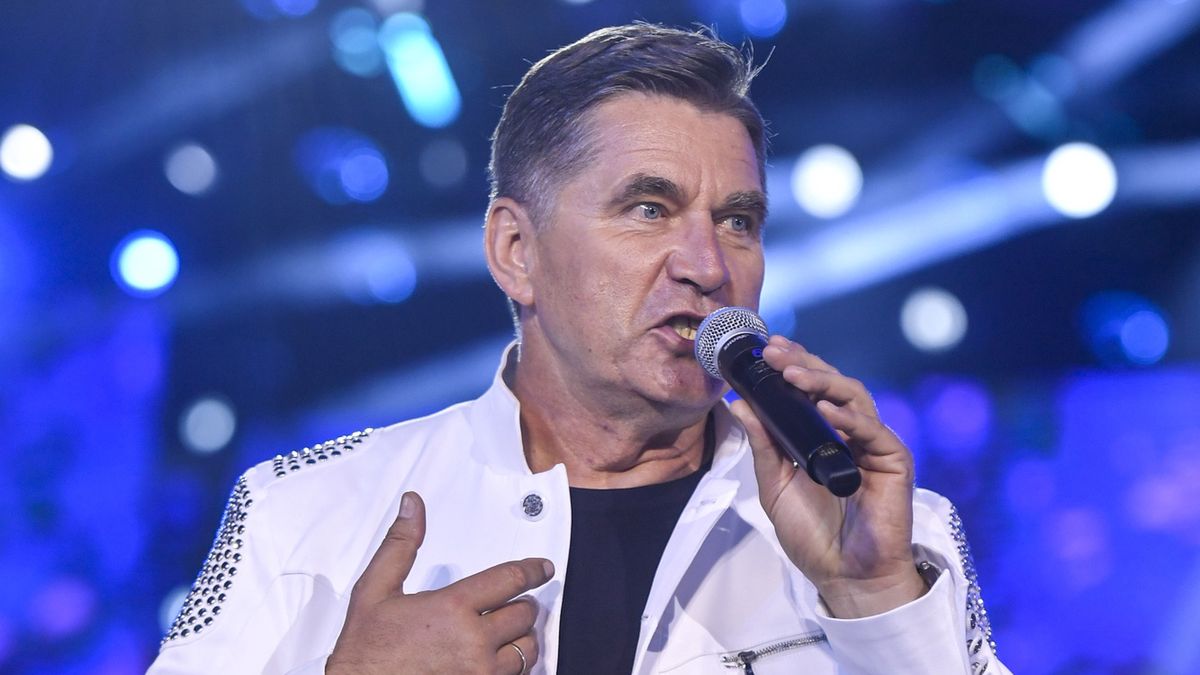  Lider zespołu "Bayer Full" - Sławomir Świerzyński.