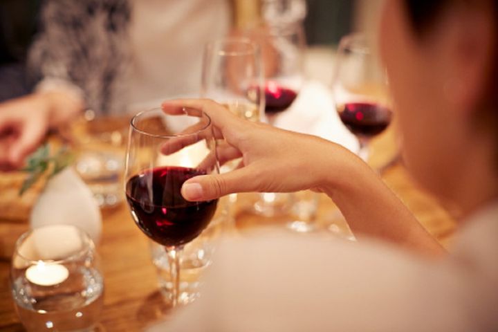  Wino pomaga na kataraktę?