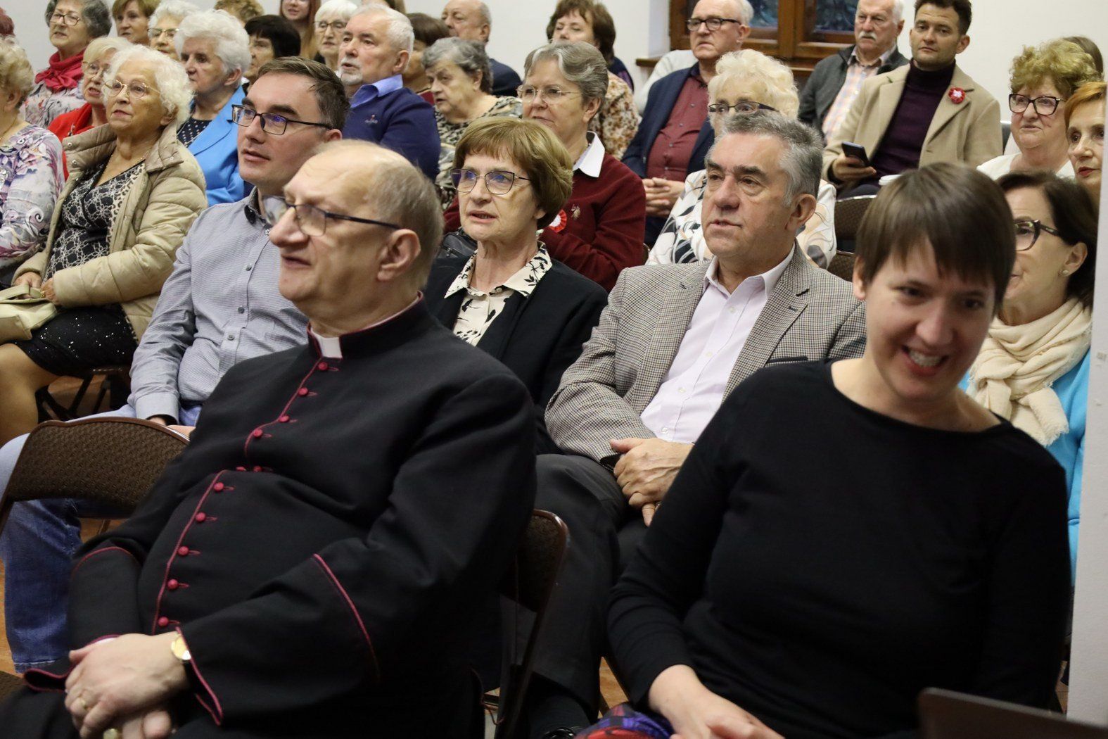 Pleszew śpiewająco świętuje odzyskanie Niepodległości przez Polskę!