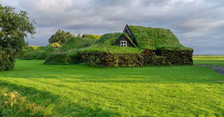 Islandia zaprasza turystów w połowie czerwca. Na lotnisku obowiązkowy test na koronawirusa