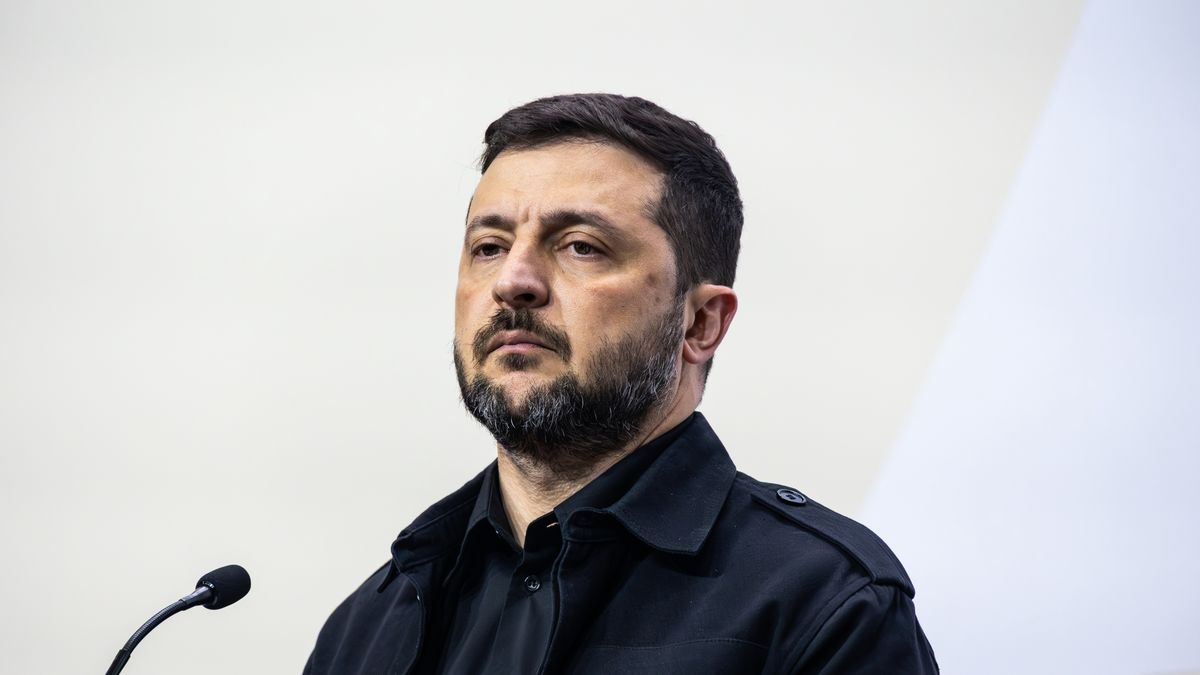 Zełenski: Rosja stosuje taktykę podwójnego terroru