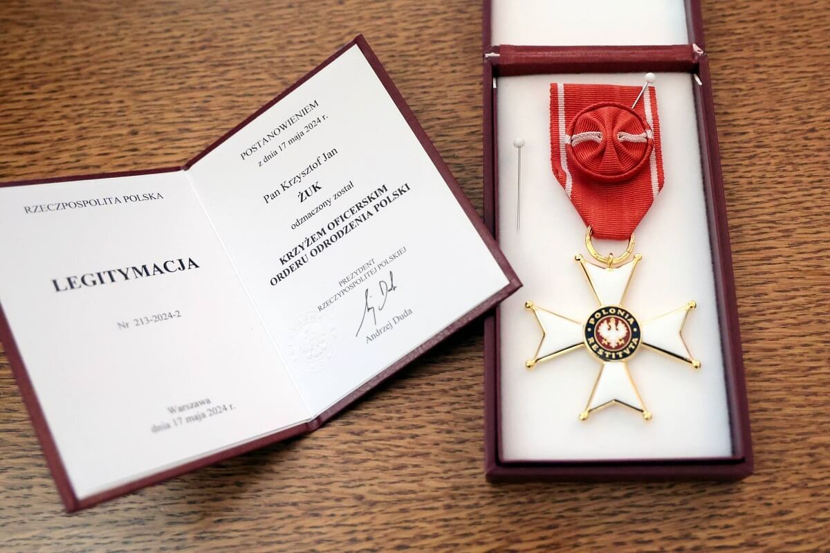 Odznaczenie dla Krzysztofa Żuka