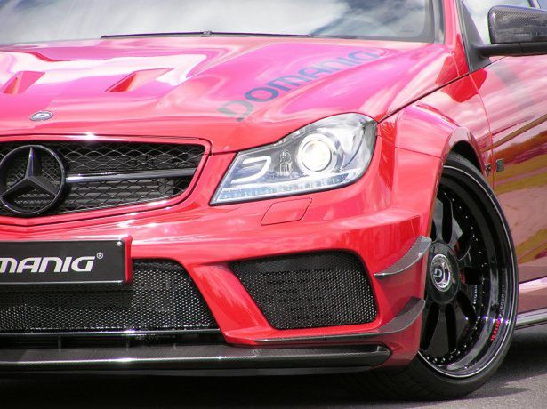 Czerwona bestia – Domanig C 63 AMG Coupé Black Series Track Pack (2012)