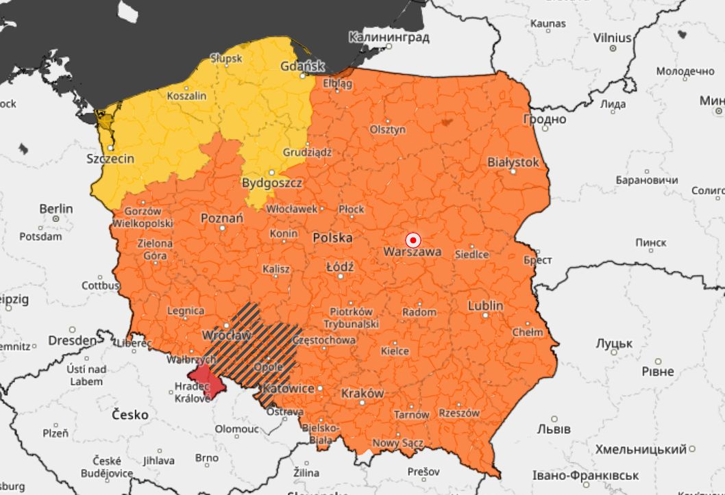 Pogoda wciąż niebezpieczna. IMGW wydał ostrzeżenia dla całej Polski