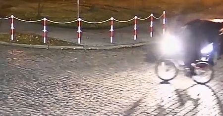 Potrącenie rowerzysty w Gubinie. Wszystko nagrały kamery