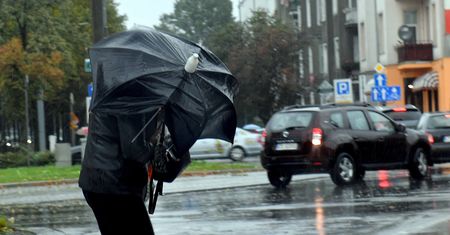 Pogoda. Ostrzeżenia IMGW. Deszczowa środa