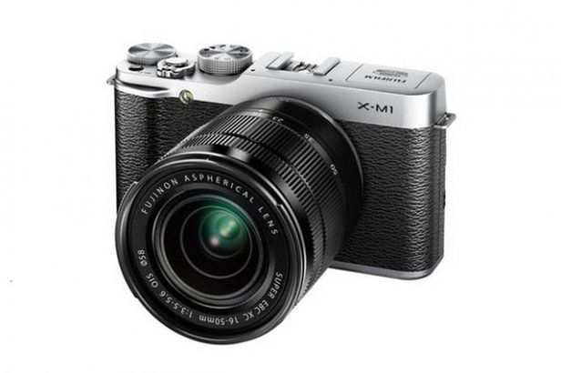 Fuji X-M1 - najmniejszy i najtańszy bezlusterkowiec tej marki 1
