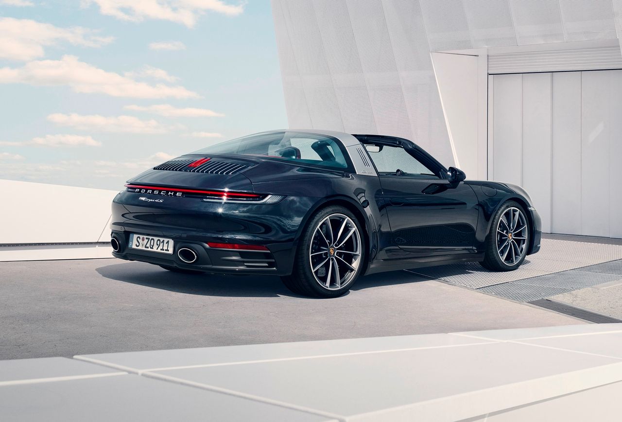 Premiera Porsche 911 Targa 4 i 4S, czyli modelu dla niezdecydowanych