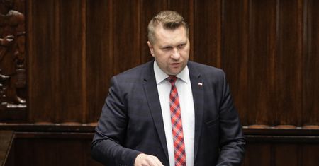 Zbigniew Ziobro do dymisji? Jego "następca" komentuje