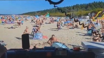 Skandaliczne zachowanie Polaków na plaży. Nagranie strażaków