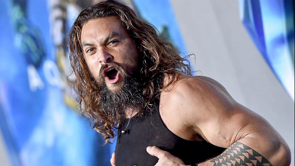 Jason Momoa przed zgoleniem brody