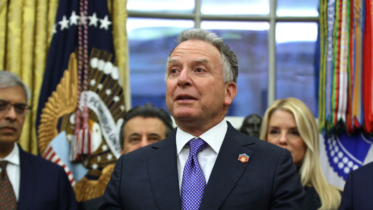WASHINGTON, DC - JANUARY 29: U.S. Special Envoy to the Middle East Steve Witkoff speaks in the Oval Office at the White House on January 29, 2026 in Washington, DC. U.S. President Donald Trump signed an executive order to coordinate a federal government response to drug addiction. (Photo by Samuel Corum/Getty Images)