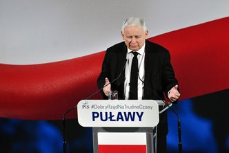Dystrybucja węgla przez samorządy. Kaczyński: łaski nie robią