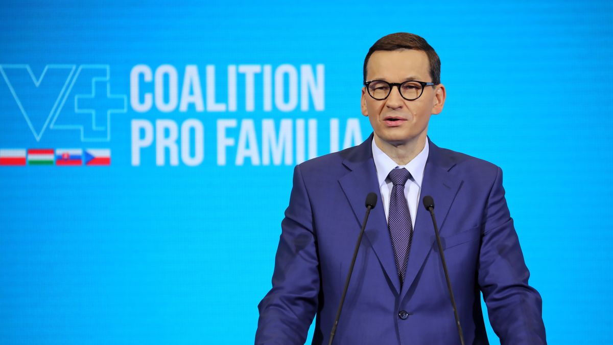 Warszawa, 13.05.2021. Premier RP Mateusz Morawiecki przemawia podczas konferencji V4+ COALITION PRO FAMILIA, będącej kolejnym wydarzeniem w ramach polskiego przewodnictwa w Grupie Wyszehradzkiej, 13 bm. w Warszawie. (mr) PAP/Wojciech Olkuśnik