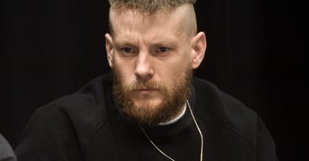 Czym jeździ Sebastian Fabijański? Cena robi wrażenie