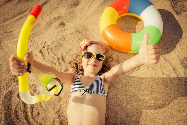 Bezpieczne dziecko nad wodą