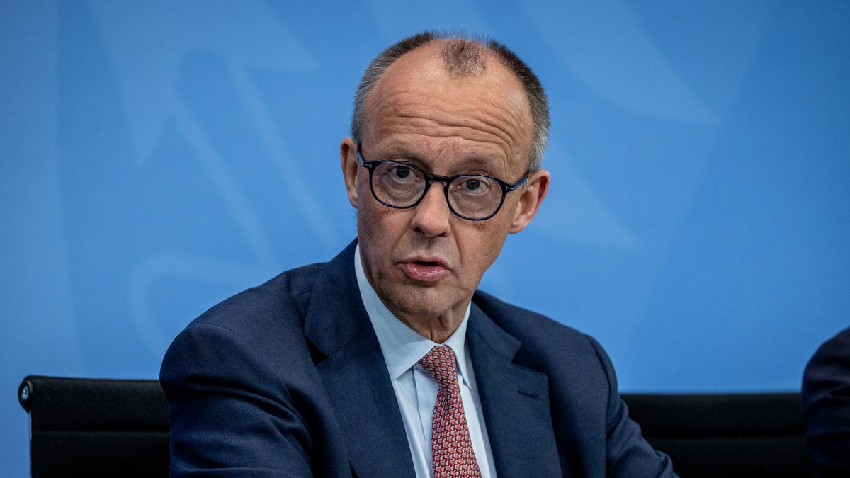 BERLIN, GERMANY - JUNE 18: Chancellor Friedrich Merz attends a press conference after the State Premiers conference at the chancellery on June 18, 2025 in Berlin, Germany. (Photo by Nadja Wohlleben/Getty Images)