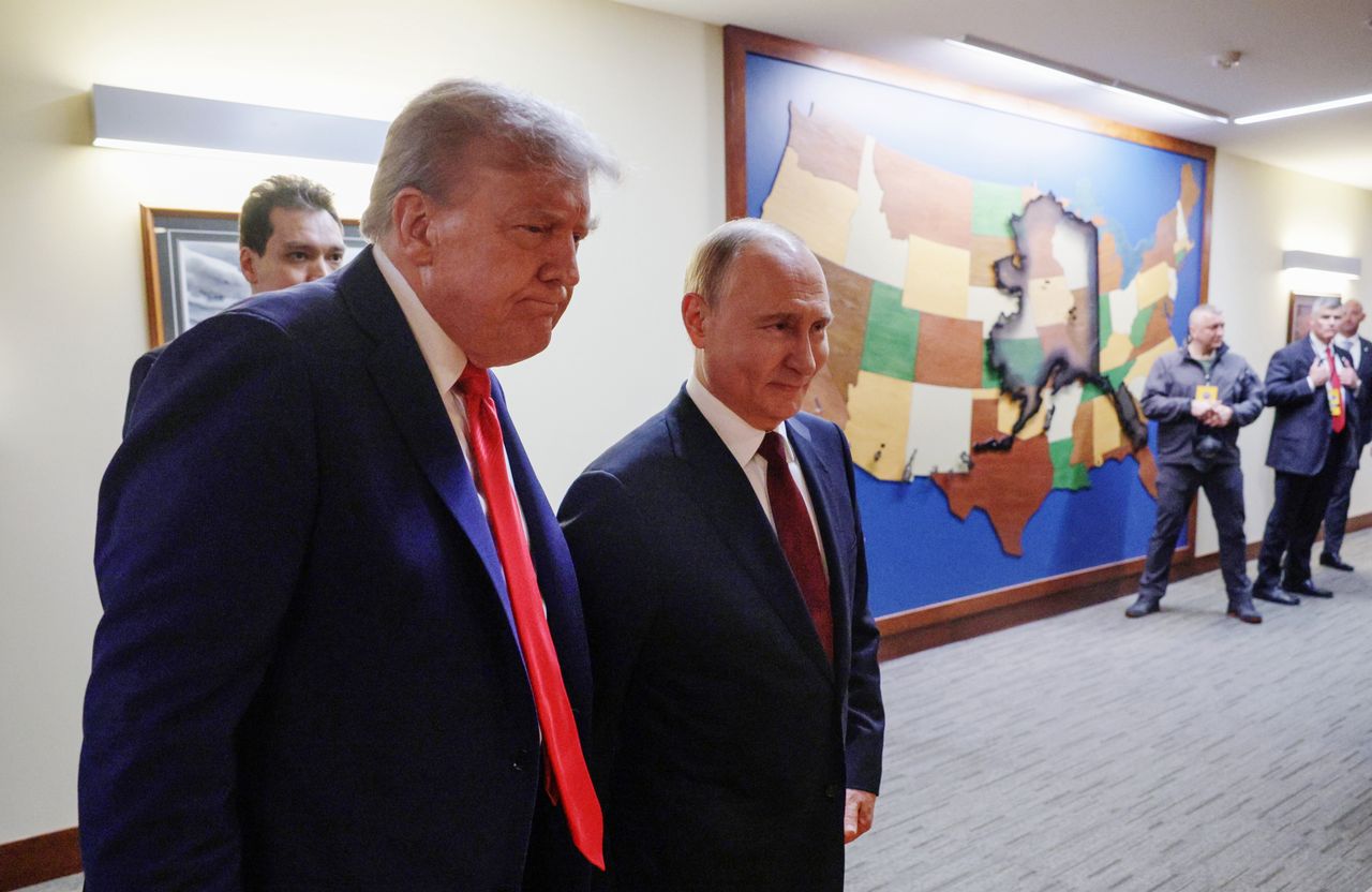 Jeden szczegół. Rozmowa Trump-Putin nie poszła najlepiej?